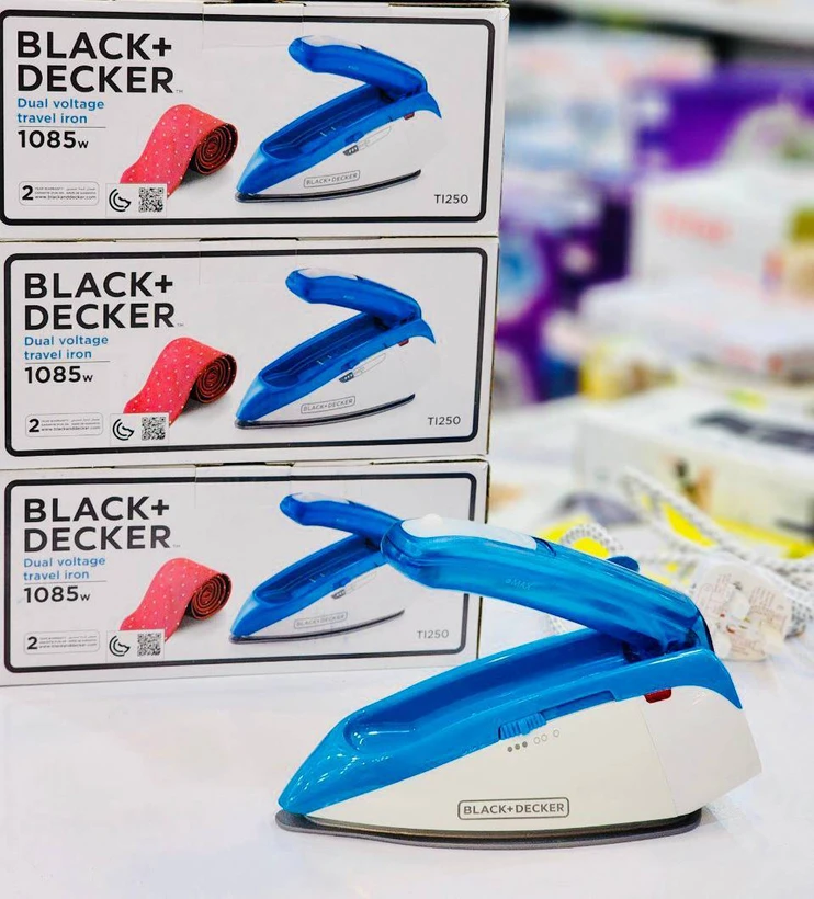 اتو بخار مسافرتی بلک اند دکر ti250